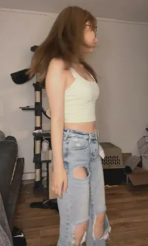Lyssaurora OnlyFans Leaked Free Thumbnail Picture - #67vEJejsaa