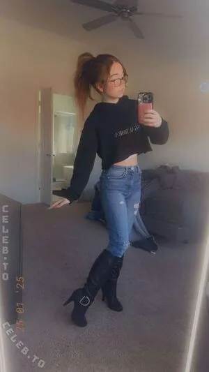 Lyssaurora OnlyFans Leaked Free Thumbnail Picture - #AHPZzPV7zq