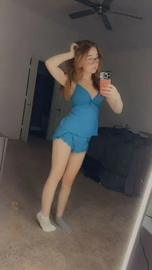 Lyssaurora OnlyFans Leaked Free Thumbnail Picture - #D0LsWt4cc7