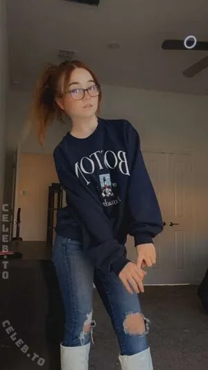Lyssaurora OnlyFans Leaked Free Thumbnail Picture - #JZIWISFEvB
