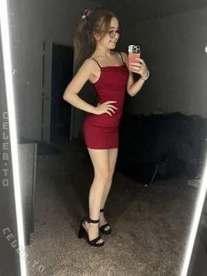 Lyssaurora OnlyFans Leaked Free Thumbnail Picture - #RBV2MdBEVY