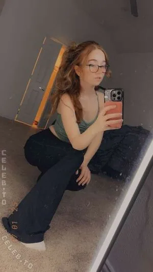 Lyssaurora OnlyFans Leaked Free Thumbnail Picture - #SH4zYCQ4J7