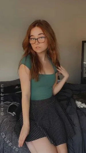 Lyssaurora OnlyFans Leaked Free Thumbnail Picture - #UCEBwtetAN