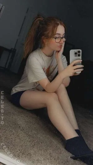 Lyssaurora OnlyFans Leaked Free Thumbnail Picture - #UekOrD26KB