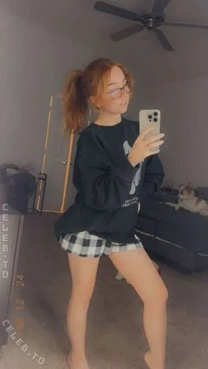 Lyssaurora OnlyFans Leaked Free Thumbnail Picture - #Ztzvzc22DS