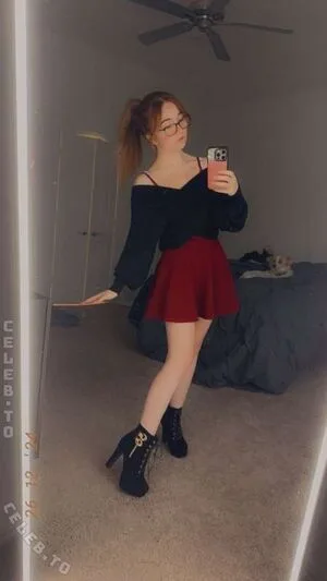 Lyssaurora OnlyFans Leaked Free Thumbnail Picture - #r4eF47D5Dl