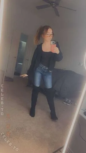 Lyssaurora OnlyFans Leaked Free Thumbnail Picture - #ro0yfFmSnA
