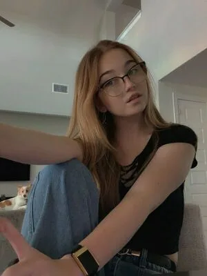 Lyssaurora OnlyFans Leaked Free Thumbnail Picture - #uVhCUH0ebM