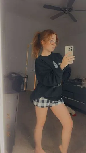 Lyssaurora OnlyFans Leaked Free Thumbnail Picture - #xcQeviBx2q