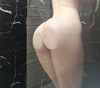 M0llb OnlyFans Leaked Free Thumbnail Picture - #Fl1opF09mF