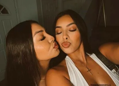 M1lfymomma OnlyFans Leaked Free Thumbnail Picture - #DLFHA3mQJa