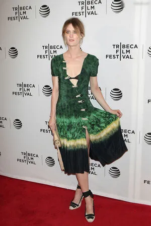 Mackenzie Davis OnlyFans Leaked Free Thumbnail Picture - #dfixt1cVR7