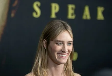 Mackenzie Davis OnlyFans Leaked Free Thumbnail Picture - #jpybPvWyOz