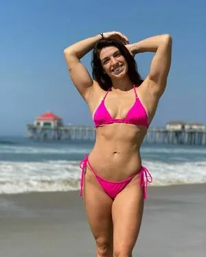 Mackenzie Dern OnlyFans Leaked Free Thumbnail Picture - #aapo4kE4d4