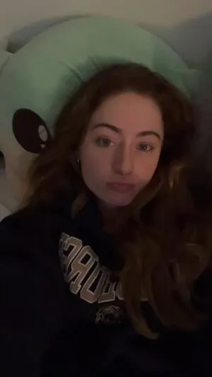 Mackenzie Meyer Thumbnail Picture