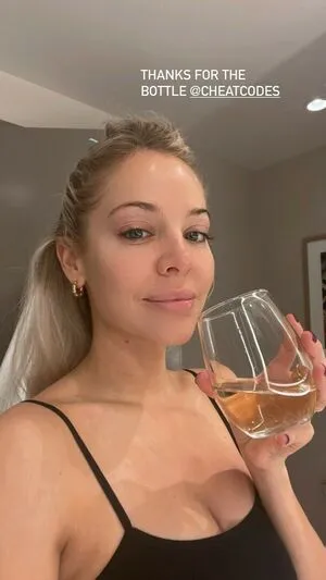 Mackenzie Porter OnlyFans Leaked Free Thumbnail Picture - #JrKYBTS22P