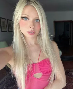 Maddie Lena Thumbnail Picture