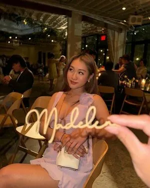 Madeline Shi Thumbnail Picture