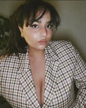 Mademoisellekayyy Thumbnail Picture