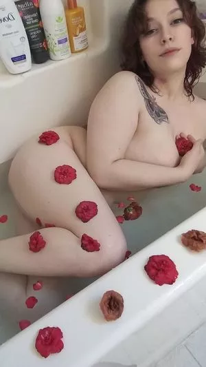 Madeofbugs OnlyFans Leaked Free Thumbnail Picture - #ExXdRIe6Ig
