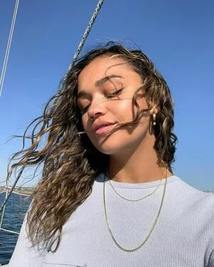 Madison Bailey OnlyFans Leaked Free Thumbnail Picture - #933iPIbXlC