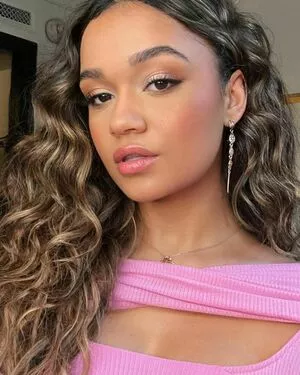Madison Bailey OnlyFans Leaked Free Thumbnail Picture - #mpiLKLEC2T