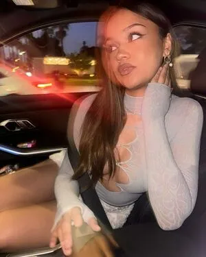 Madison Bailey Thumbnail Picture