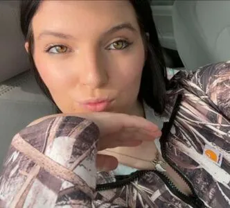 Madison Deaton OnlyFans Leaked Free Thumbnail Picture - #s8IEk3aB8F