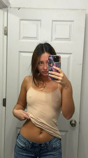 Madison Ingram Thumbnail Picture