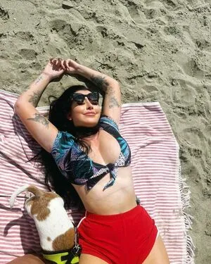 Madison Sinclair Thumbnail Picture