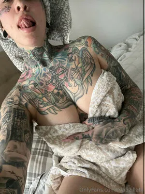 Madzilla OnlyFans Leaked Free Thumbnail Picture - #3FAH38NAq7