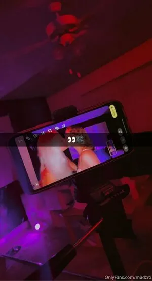 Madzro OnlyFans Leaked Free Thumbnail Picture - #EvZJG3ScGy