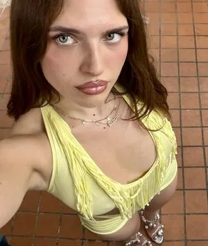 Mae Muller OnlyFans Leaked Free Thumbnail Picture - #9u8xmSecNA