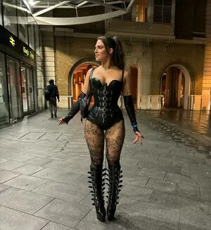 Mae Muller OnlyFans Leaked Free Thumbnail Picture - #nGiH8U0goq