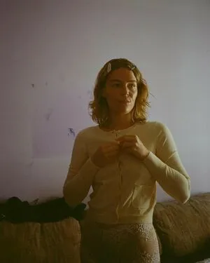 Maggie Rogers Thumbnail Picture