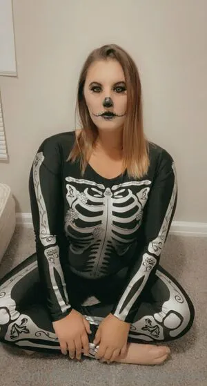 Maggiepiee Thumbnail Picture