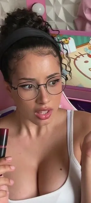 Magic Phyra OnlyFans Leaked Free Thumbnail Picture - #8qirIZQW7D