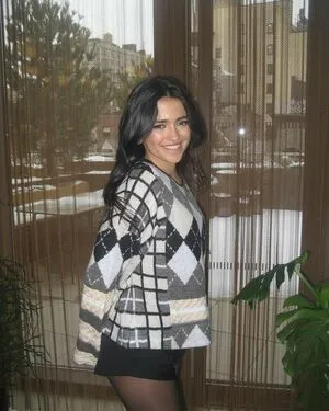 Maia Reficco Thumbnail Picture