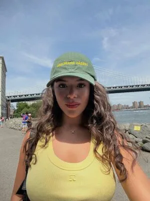 Maisa OnlyFans Leaked Free Thumbnail Picture - #4xDkZElLAv