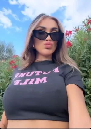 Maissane OnlyFans Leaked Free Thumbnail Picture - #5iD6AP30aS