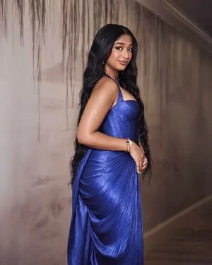 Maitreyi Ramakrishnan Thumbnail Picture