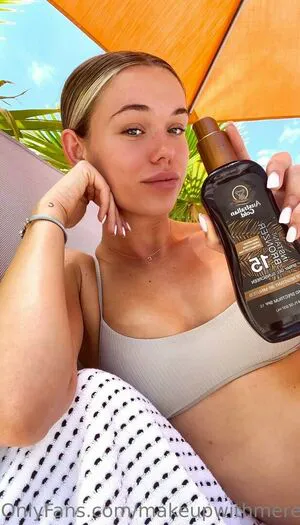 Makeupwithmeredithh OnlyFans Leaked Free Thumbnail Picture - #81M2C8X3f5