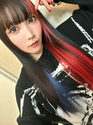 Maki Itoh Thumbnail Picture