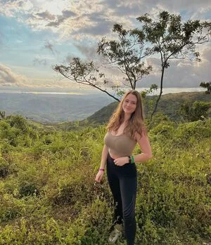Mallory Malone OnlyFans Leaked Free Thumbnail Picture - #MTSe5jke7b