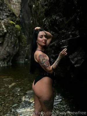 Malynpewfree OnlyFans Leaked Free Thumbnail Picture - #vnSowtc0B0