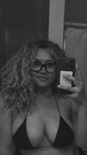 Mama E OnlyFans Leaked Free Thumbnail Picture - #TtP7MYazWd