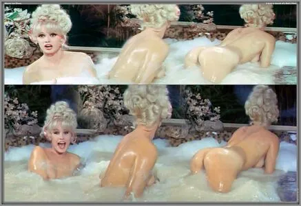 Mamie Van Doren Thumbnail Picture