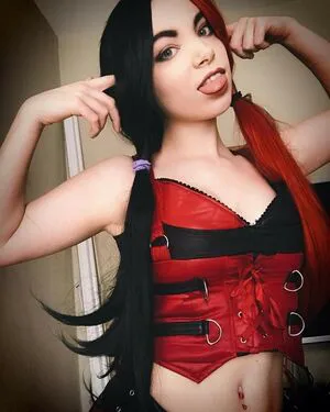 Manicpixi Dreamgirl Thumbnail Picture