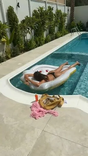 Manon Marsault OnlyFans Leaked Free Thumbnail Picture - #vImGjLSvxO