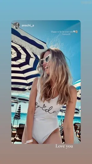 Manuela Apitzsch Maapi90 OnlyFans Leaked Free Thumbnail Picture - #c7ZUQTN1gv